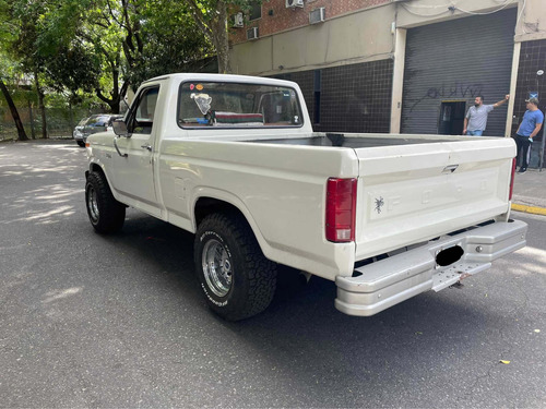 Imagen 5 de 9 de Ford F-100 1988 3.6
