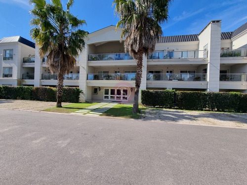 Departamento Monoambiente En Alquiler En Boulevard Del Sol, Pilar, G.b.a. Zona Norte