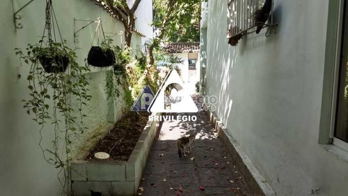 Imagem 16 de 17 de Casa De Rua À Venda, 4 Quartos, 1 Suíte, 2 Vagas, Taquara - Rio De Janeiro/rj - 23967