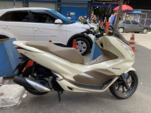 Imagem 3 de 4 de Honda Pcx Dlx 150 Branca