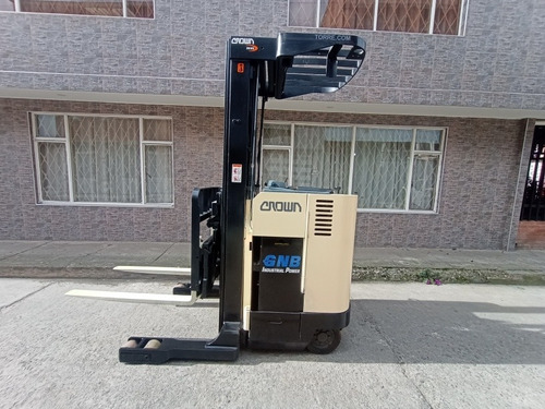 Imagen 15 de 25 de Montacarga Crown Rr3000
