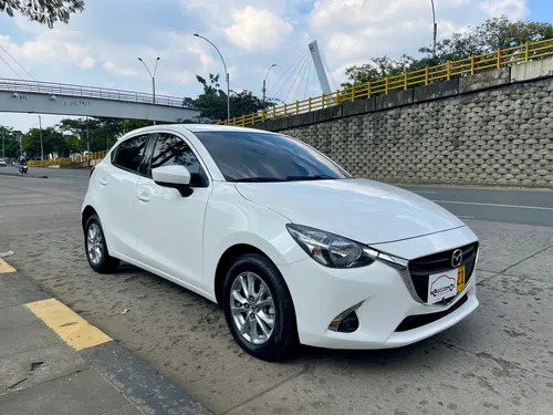 Mazda 2 Sport 1.5 Touring Mt