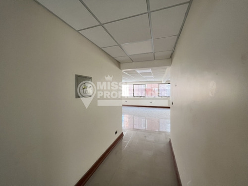 Se Arrienda Oficina 302 Sector Centro Sur