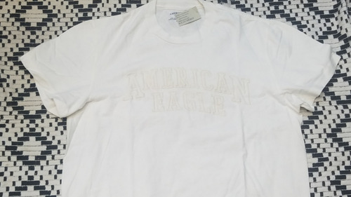 Remera American Eagle Talle M Largo 69 Cm Axila 56 Cm