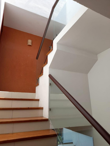 Imagen 5 de 13 de Casa Con Excelente Ubicacion