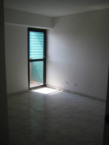 Imagen 7 de 17 de Apartamento En Venta Res. Santa Ana