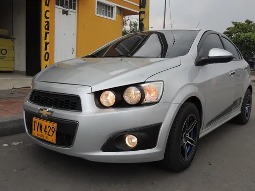 Chevrolet Sonic 1.6 Lt 4 p