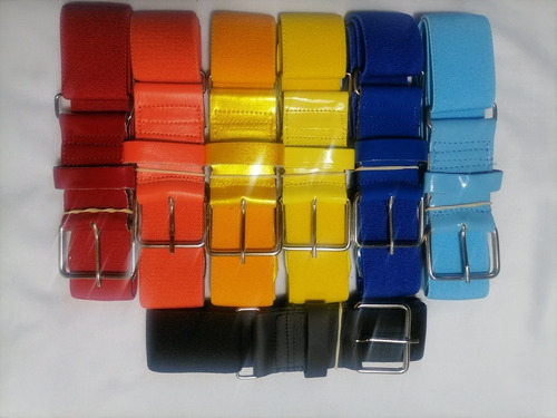 Cinturon 2 Rey 2 Tractor 2 Rojo 2 Naranja 1 Negro 1 Cielo