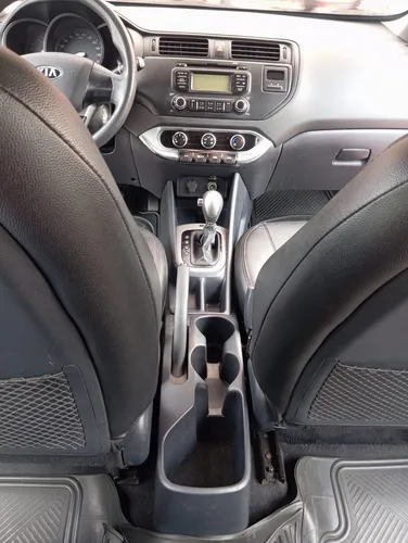 Kia Rio SUMMA UB EX 1.4 AT