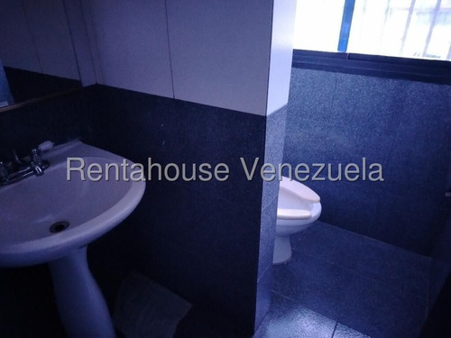Excelente Local Comercial En Alquiler Mls 25-17036 Santa Eduvigis