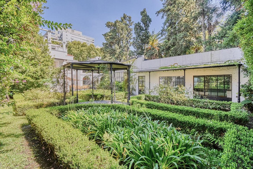 Imagen 18 de 30 de Casa Única De 10 Ambientes Con Jardín - Belgrano