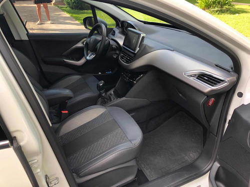 Peugeot 208 1.6 Feline 2018