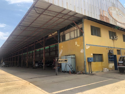 Imagen 1 de 13 de Se Alquila Galpón Abierto Ideal Para Taller De Maquinaria Pesada Y Gandolas