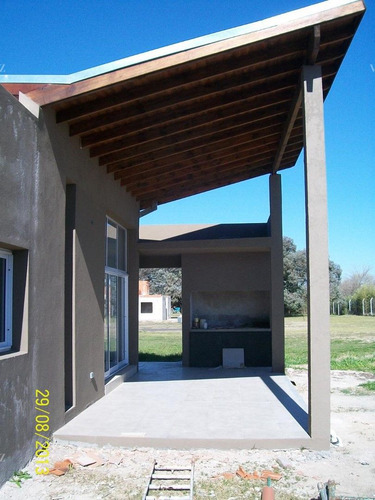 Casa En Venta En Manzanares Chico, Pilar, G.b.a. Zona Norte