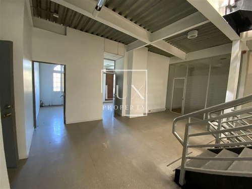Imagen 21 de 24 de Oficina En Venta En Santiago