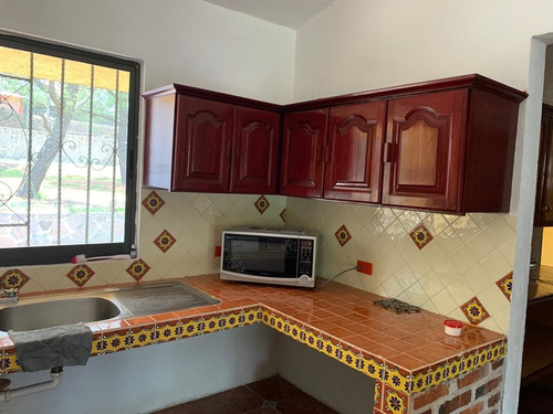 Imagen 13 de 30 de Casa De 3 Recámaras 2 Baños Estudio Y Bodega