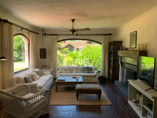 Casa 4 Dormitorios, 4 Baños Beverly Hills