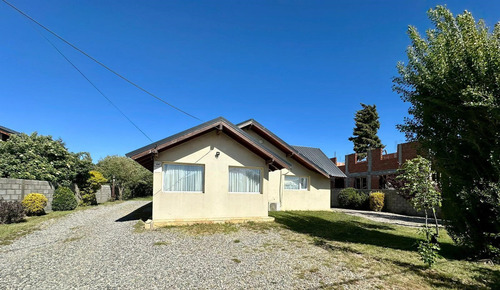 Casa En Venta Ubicado En Solares Del Este, Bariloche, Patagonia