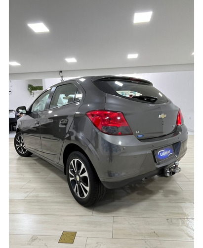 Chevrolet Onix 1.4 MPFI LTZ 8V FLEX 4P MANUAL