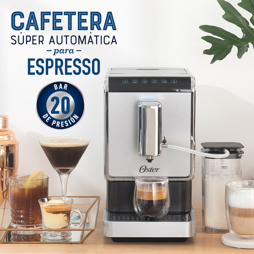 Cafetera Oster Super Automática para Espresso con 20 Bar de Presión Plateado