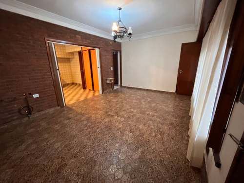 Chalet 4 Ambientes, Garage Y Parque