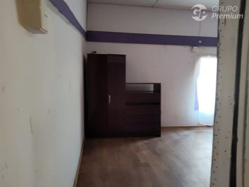 Para Invertir Casa De 2 Dorm Y 1b. En Venta En Independencia