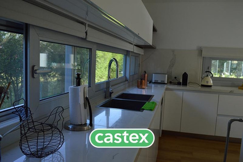 Imagen 8 de 30 de Moderna Casa En Venta En Terralagos