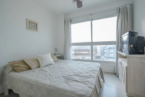 Imagen 4 de 15 de Departamento Pinamar, Sum Con Parrillas (disponible Solo Del 5 De Marzo En Adelante..