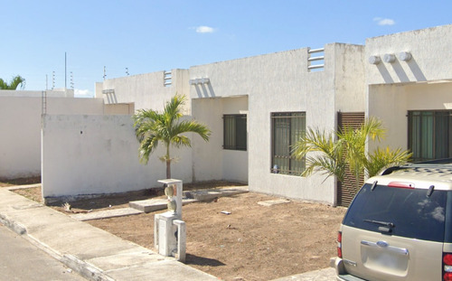 Casa En Venta C. 51-d Fraccionamiento Las Américas 2 Mérida Yucatan/ Recuperacion Bancaria Laab2