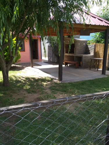 Imagen 2 de 7 de Casa En San Gregorio De Polanco,a Una Cuadra De La Playa.