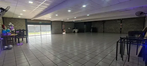 Salon En Venta Listo Para Trabajar En Valle Viejo - foto 1