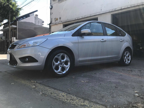 Ford Focus Ghia