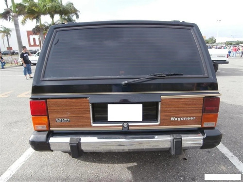 Parachoque Trasero Jeep Wagoneer Cherokee Comanche Cromado