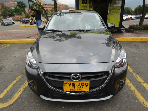 Imagen 2 de 15 de Mazda