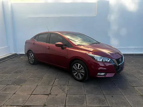 Nissan Versa Exclusive Aut