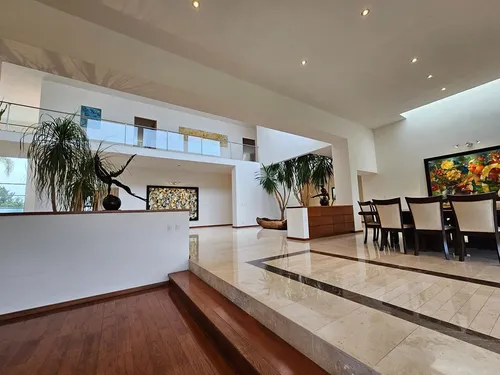 Lujosa Y Moderna Casa En Venta/renta (amueblada), Rec. En Pb, El Campanario, Qro