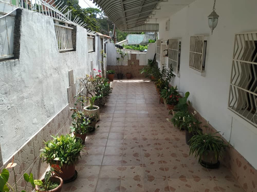 Imagen 2 de 10 de Casa Urb La Macarena Sur Los Teques