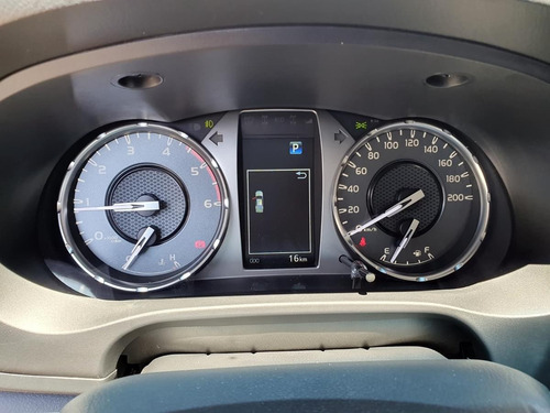 Toyota Hilux 2.8 Dc 4x4 Tdi Srx At6 2024