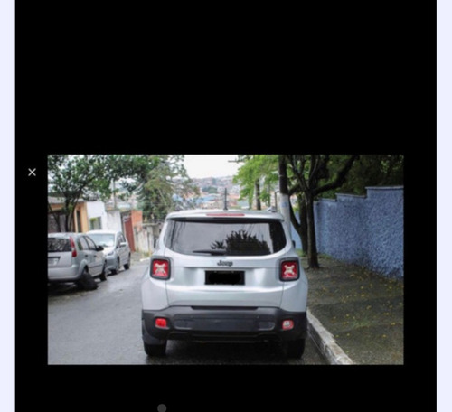 Imagem 13 de 14 de Jeep Renegade 2016 1.8 Sport Flex Aut. 5p
