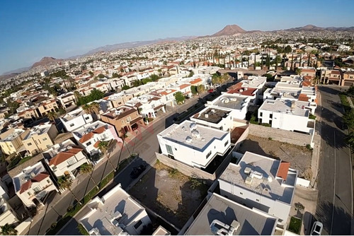 Terreno De 250 M2 En $2,875,000 En Fraccionamiento La Escondida