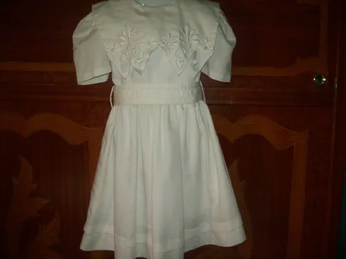 Vestido De Niña Talla 8 Blanco (Usado)