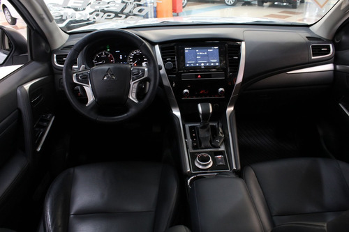 Imagem 5 de 15 de Mitsubishi Pajero Sport 2.4 16v Mivec Turbo Hpe Awd 2021