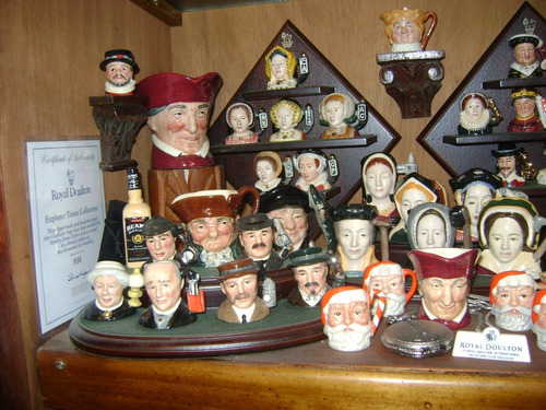  Jarrita Royal Doulton Old Charley Miniature Guiñando El Ojo