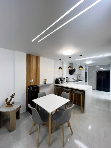 Hermoso Apartamento En Venta En Tucacas Res. Cartago I Gavip