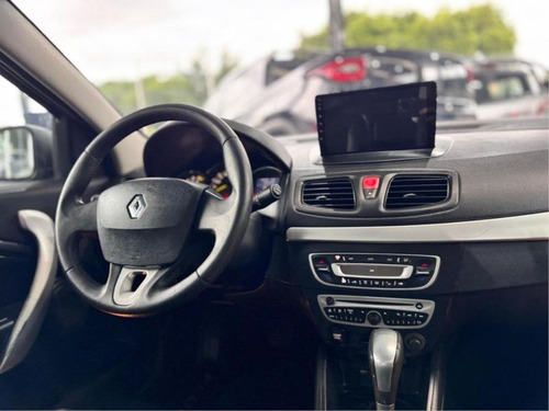 Renault Fluence 2.0 DYNAMIQUE 16V FLEX 4P AUTOMÁTICO