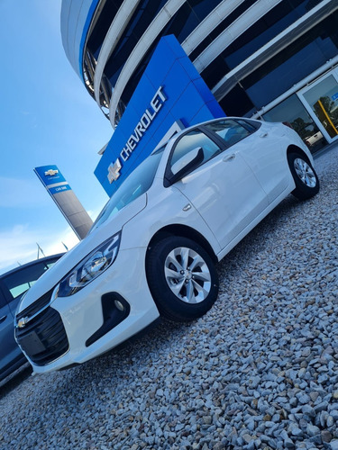 Imagen 9 de 21 de Nuevo Onix Plus 1.2 Lt Tech 1.2 Mt 2022 Ad