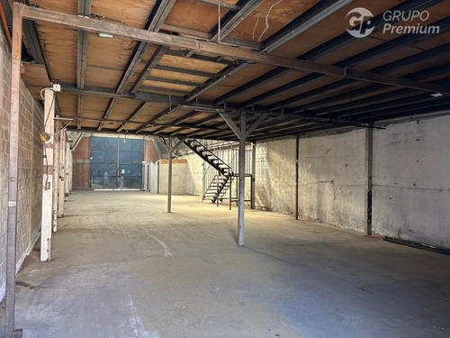 Arriendo Galpón Con Oficinas En Zona Estratégica De Renca
