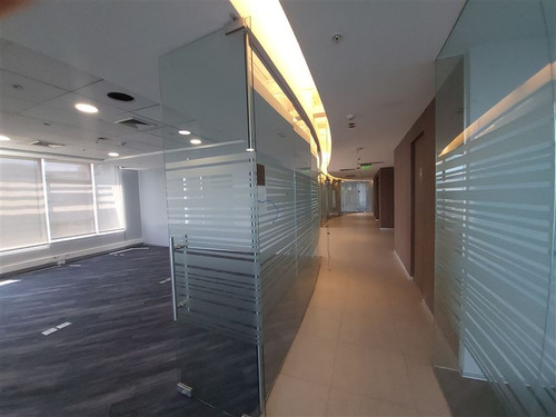Imagen 7 de 30 de Oficina En Arriendo En Las Condes, Excelente Estado