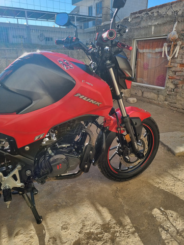 Hero Hunk 160r Todo En Regla Factura Original Tarjeta Placas