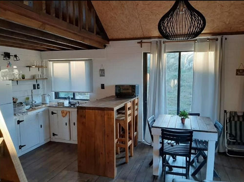 Cabaña En Alquiler Villa Serrana, Piscina Climatizada, Estufa A Leña, Wifi